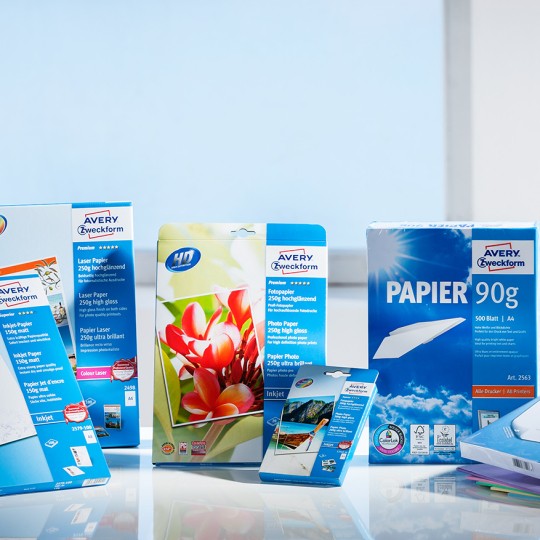 Vec razlicnih zavitkov papirja za tiskanje z inkjet in laserskimi tiskalniki